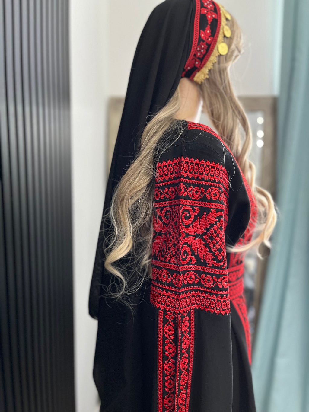 Palestanin Embroidered headband with coins Veil (3 colours)