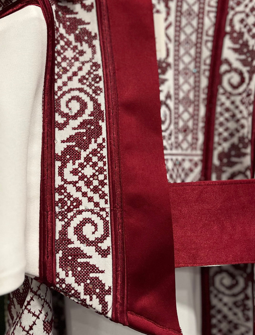 Jenin Thobe - White and Red traditional Bridal Thobe  (Embroidered Tatreez Palestinian Jordanian Thobe)