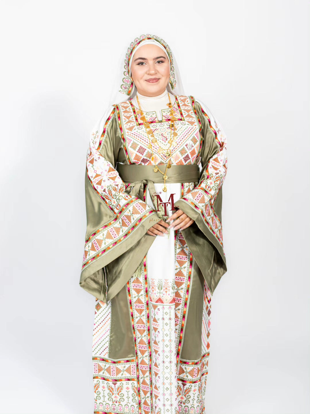 The Ella Thobe -  Green & White Diamond Traditional Full Tatreez Back and Front Thobe With Matching Head Veil
