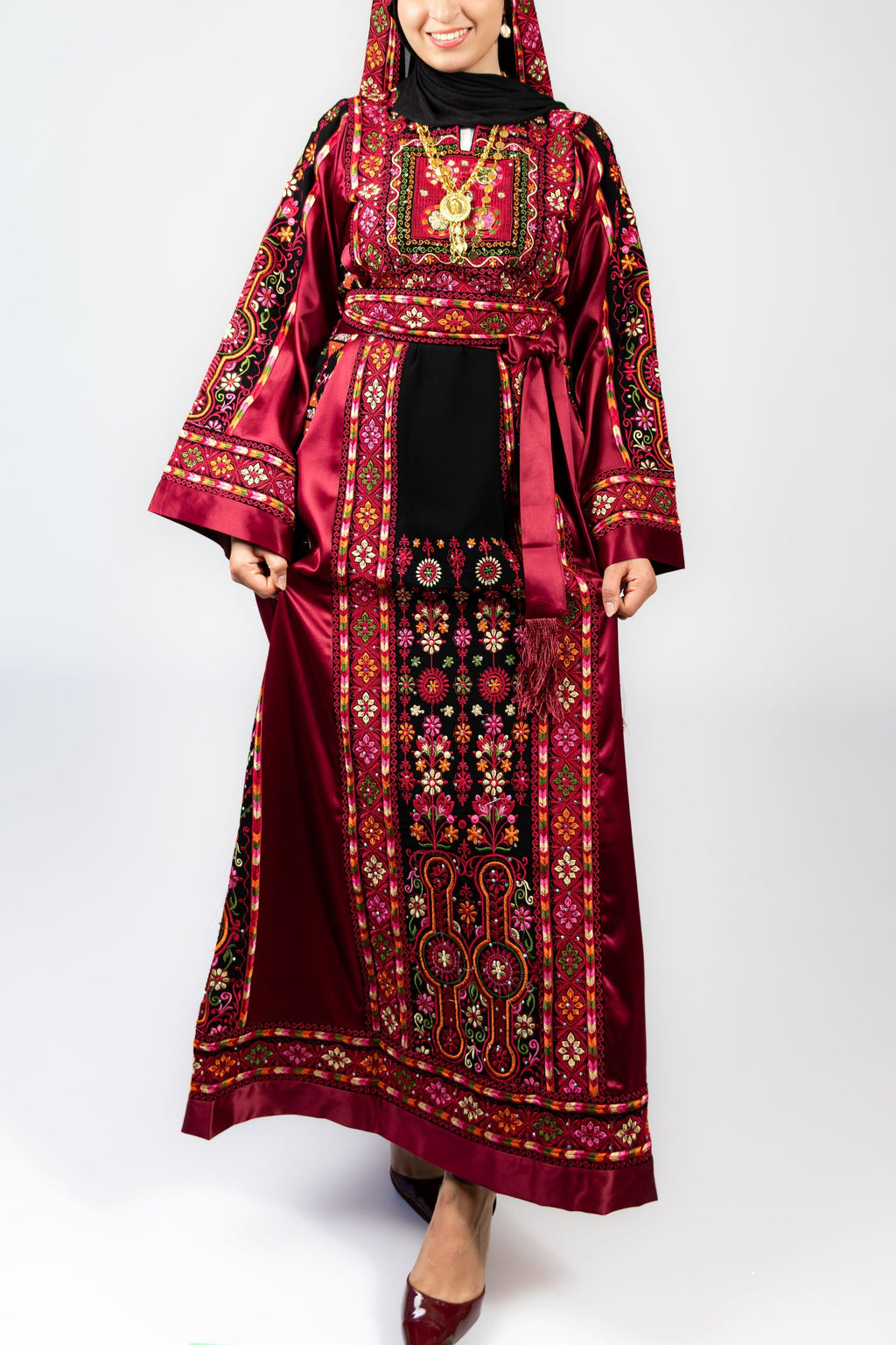The Diana Thobe - Black & Burgundy Diamond Traditional Full Tatreez Back and Front Thobe With Matching Head Veil