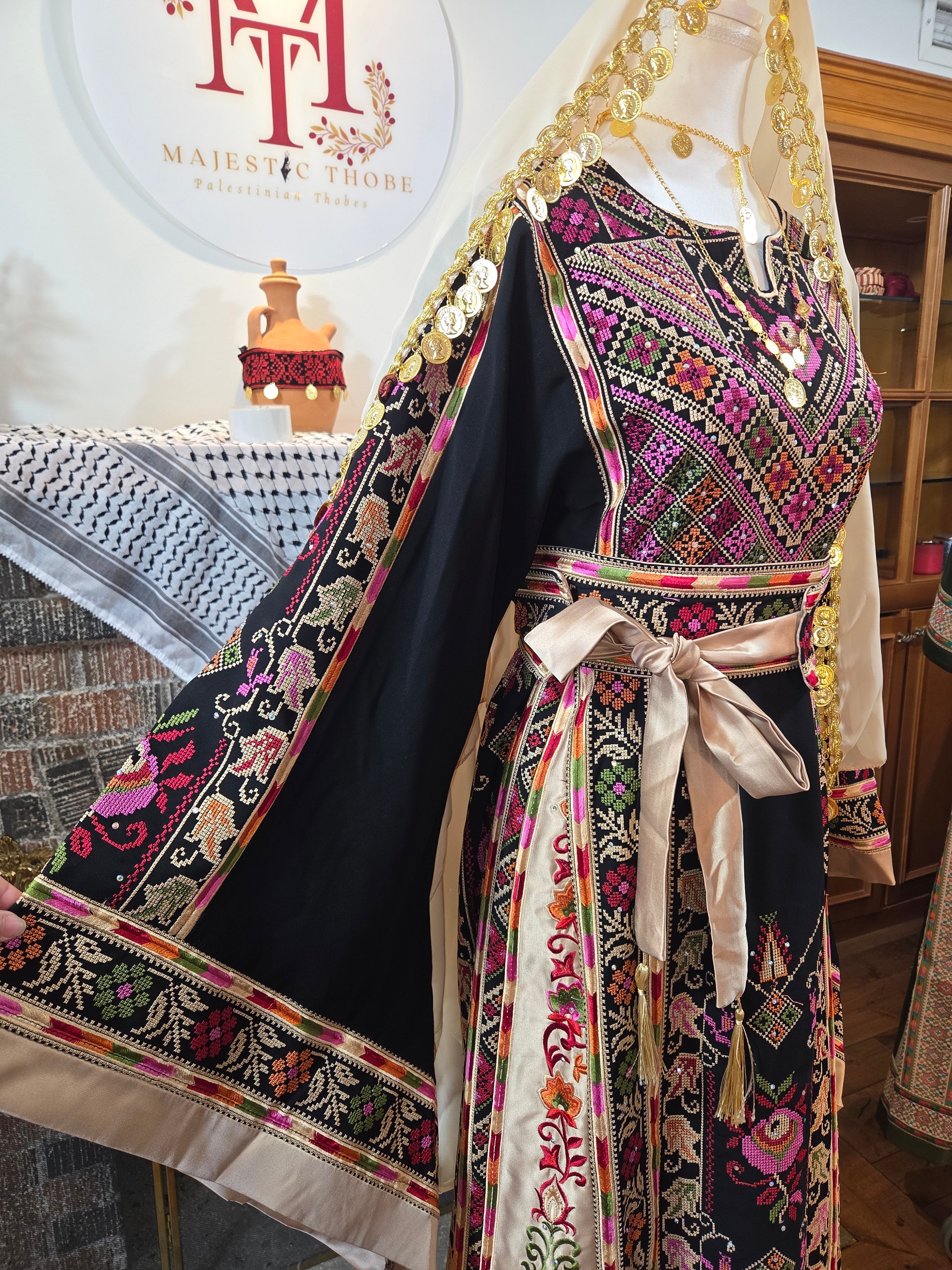 Tulip Thobe - Black Flower Traditional Full Tatreez Back and Front Palestinian Thobe