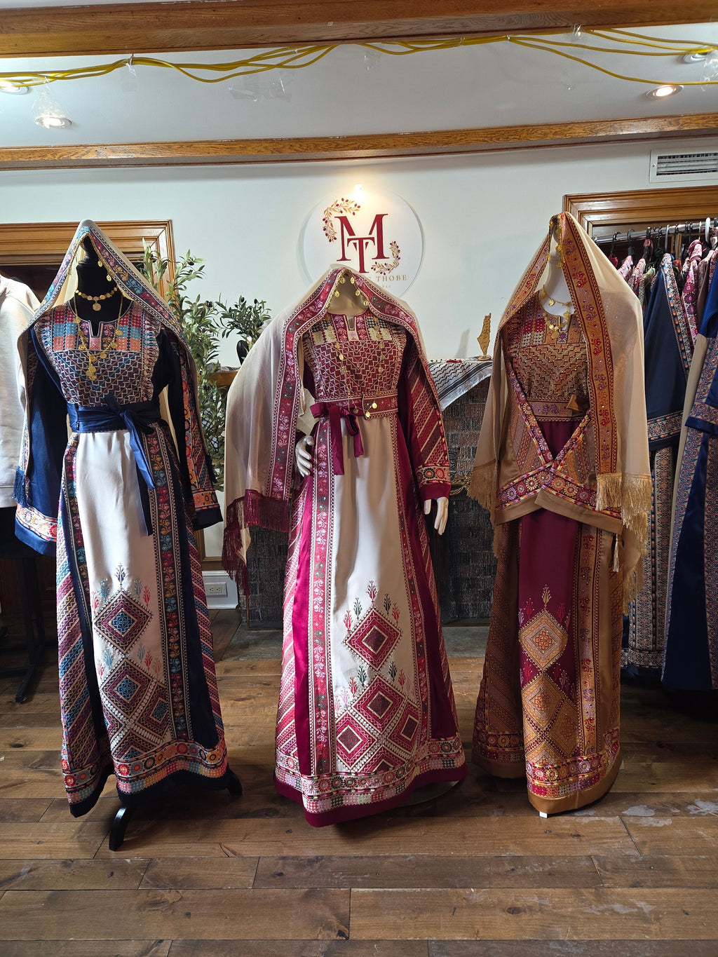 Naya Thobe - Red and White Embroidered Tatreez Thobe with Matching Head Veil (Palestinian Thobe/ Dress))