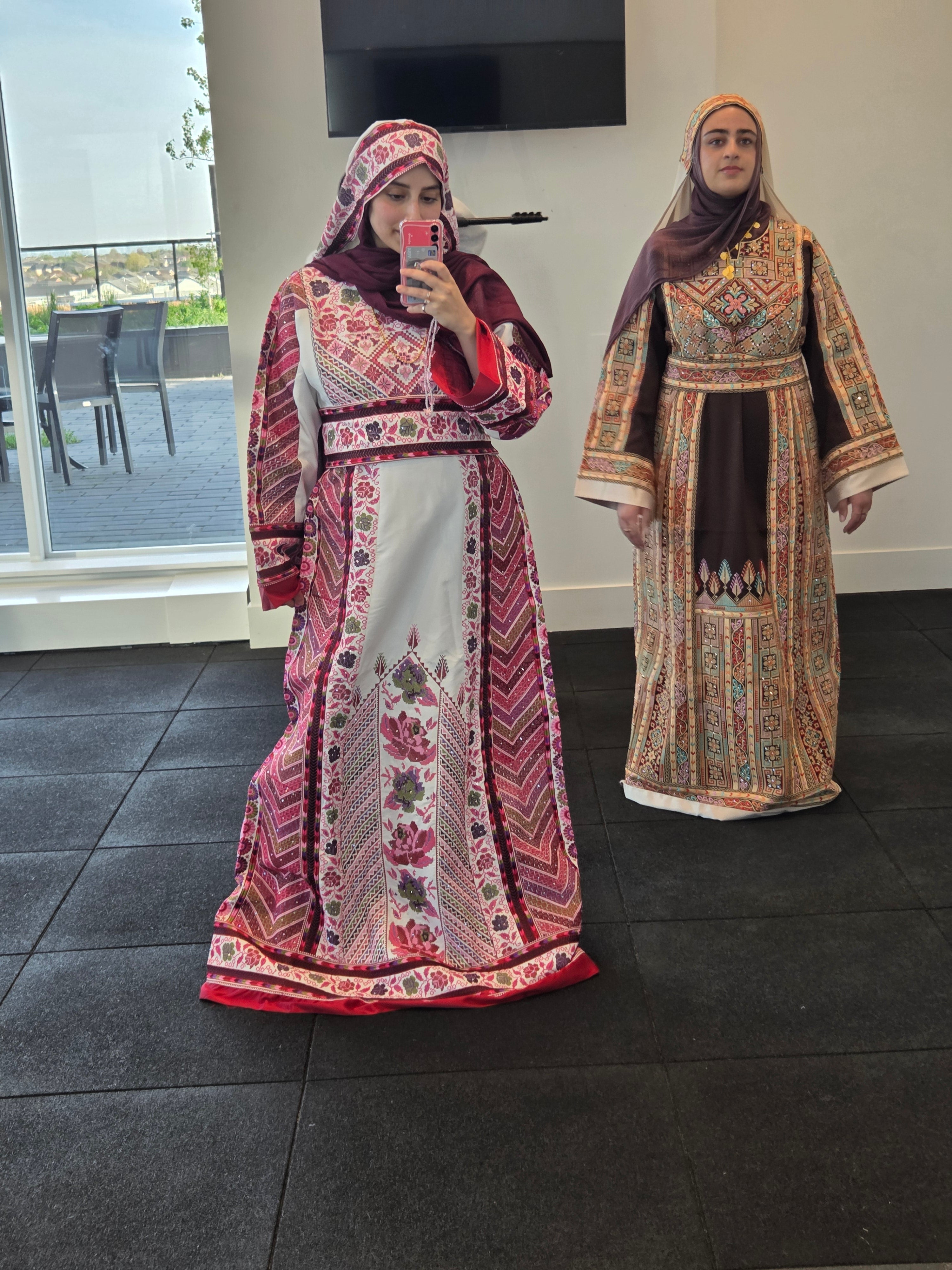The Flora Thobe - Bridal Floral Traditional Full Tatreez back and front Thobe With Head Veil