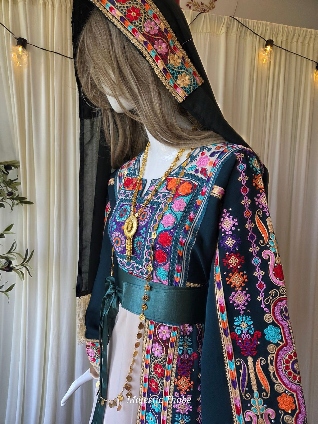 The Lujian Thobe - Green and Beige Diamond Traditional Full Tatreez Back and Front Thobe With Matching Head Veil